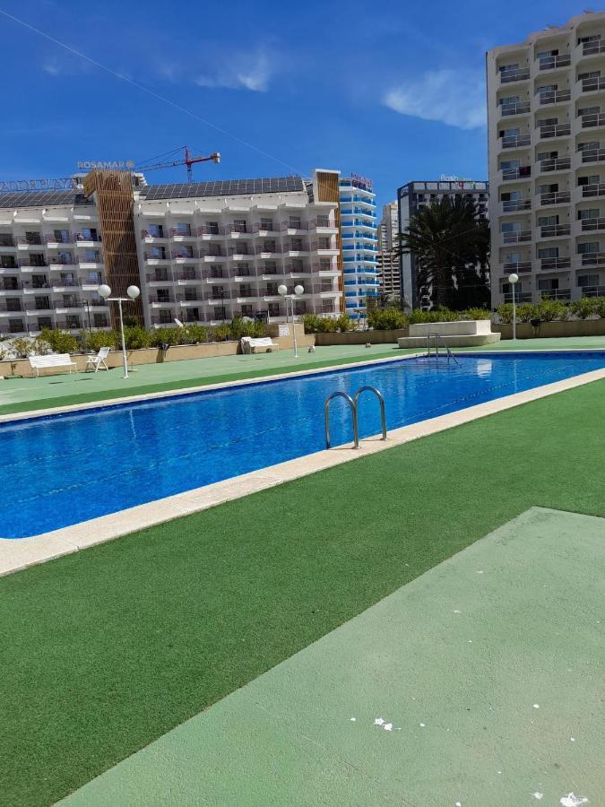 Paraiso Mediterraneo Levante Beach Pool & Parking Benidorm Exterior photo